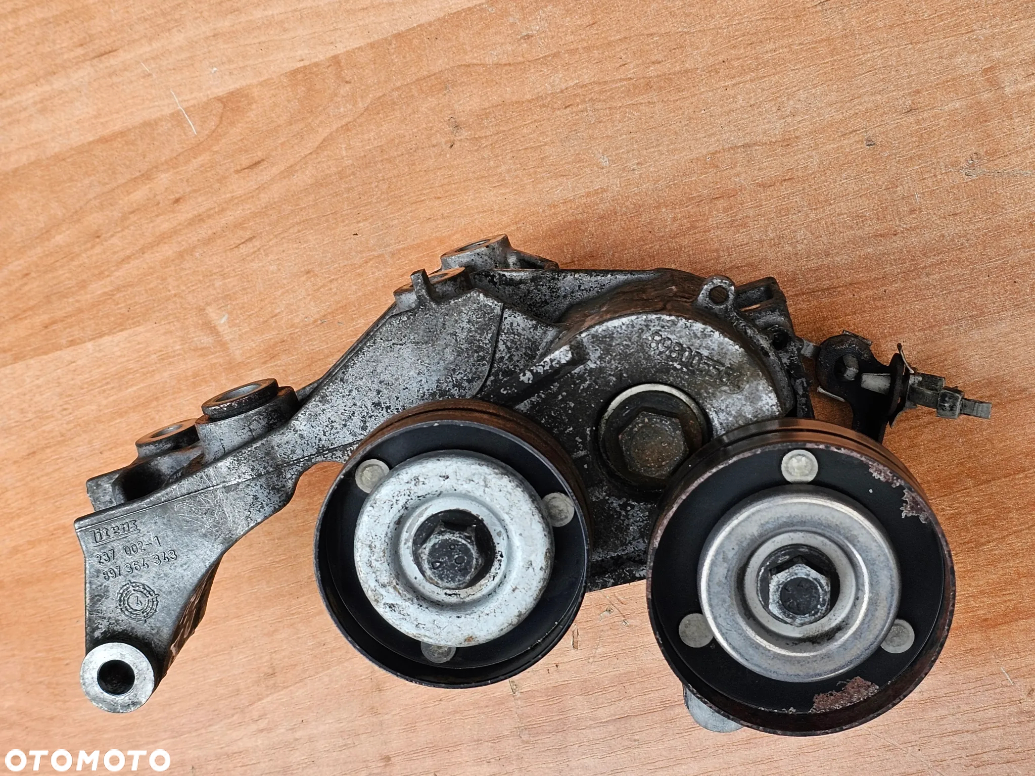 ŁAPA WSPORNIK ALTERNATORA NAPINACZ PASKA OPEL MERIVA A 1.7 CDTI 897364343 - 3