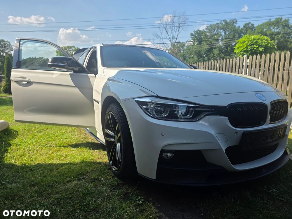 BMW Seria 3 318d M Sport Shadow - 20