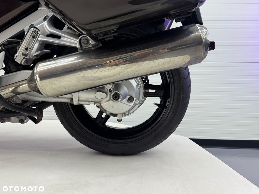 Yamaha FJR - 29