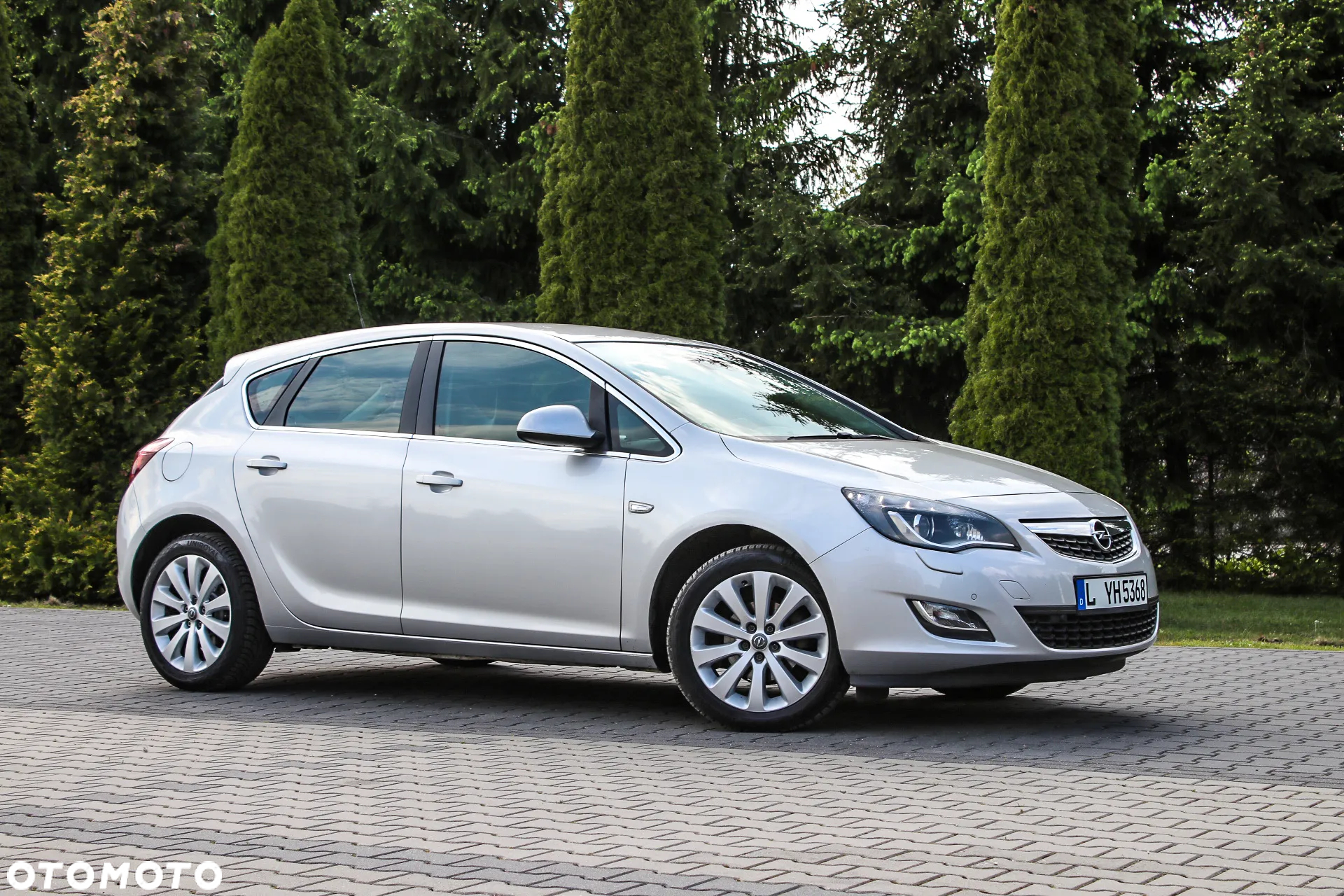 Opel Astra 1.4 Turbo Cosmo - 14