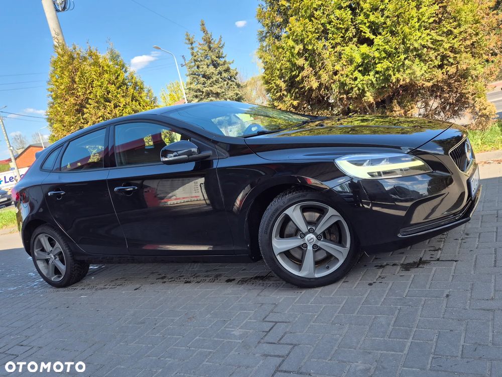 Volvo V40 T3 Geartronic Momentum - 14