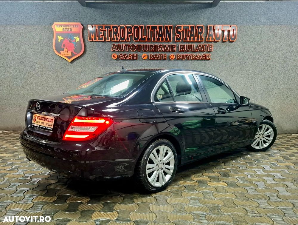 Mercedes-Benz C 200 CDI DPF (BlueEFFICIENCY) 7G-TRONIC Avantgarde - 3