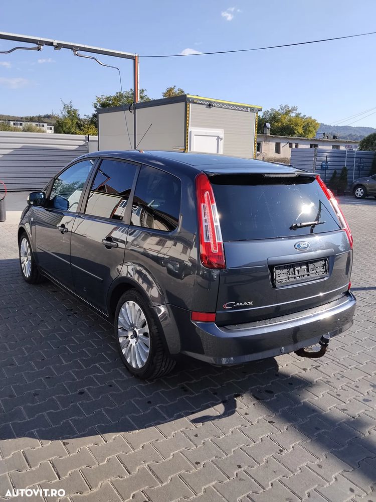 Ford C-Max - 3