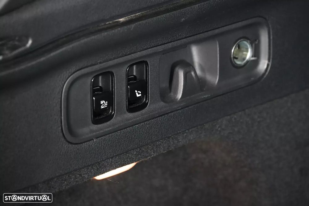 Mercedes-Benz GLC 300 de 4Matic - 23