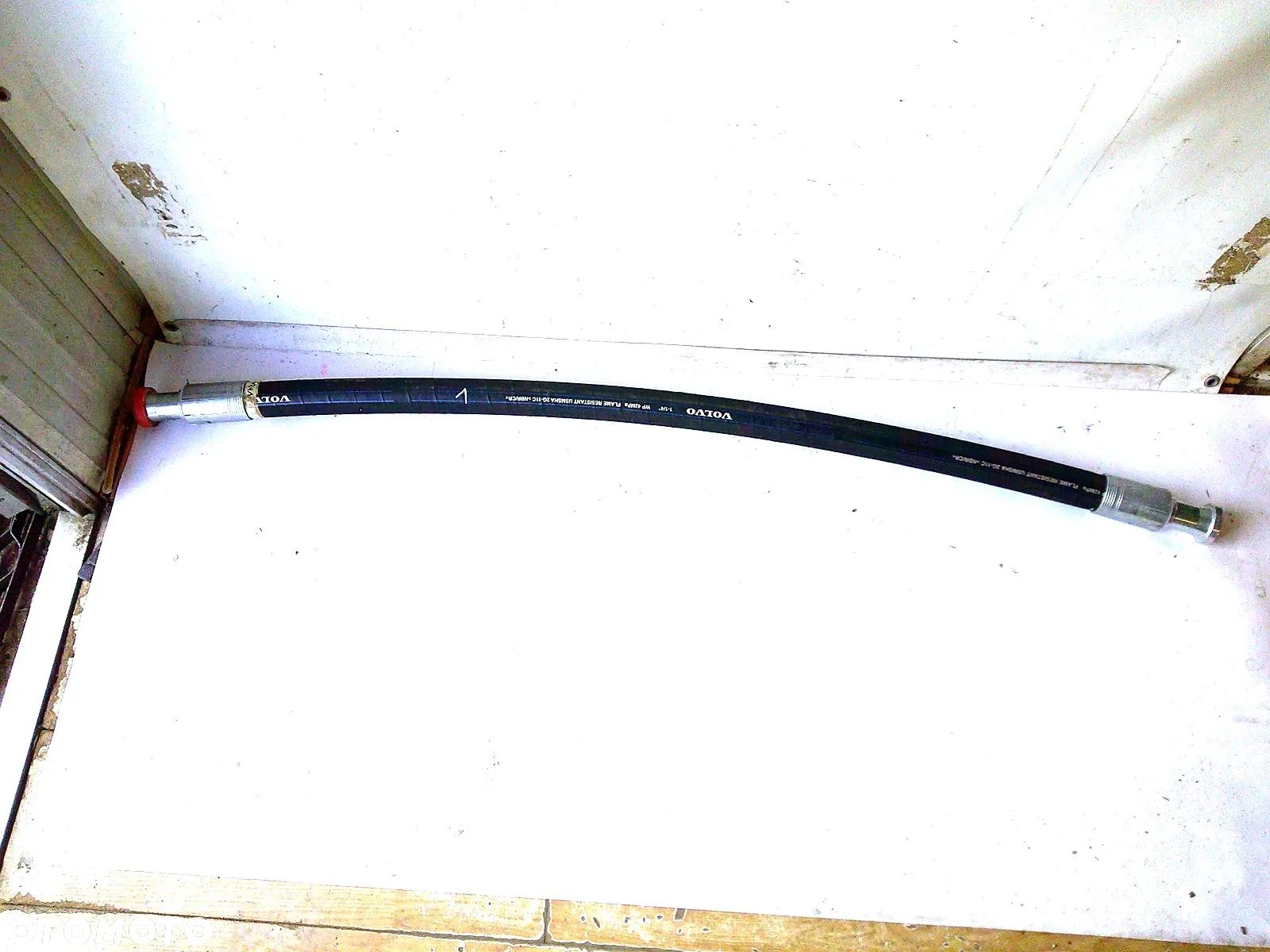 STK-HY1841 HYD LIFT HOSE AN 11411841 wąż hydrauliczny ładowarki volvo l180 L150 g E  f - 1