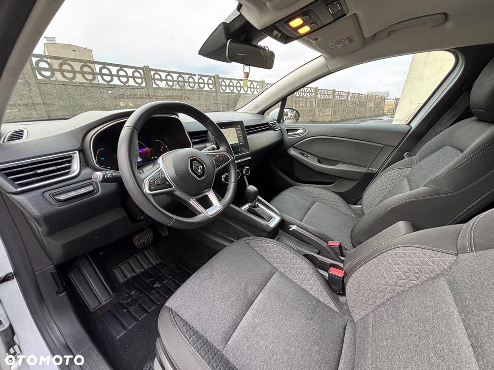 Renault Clio 1.6 E-TECH Equilibre - 19