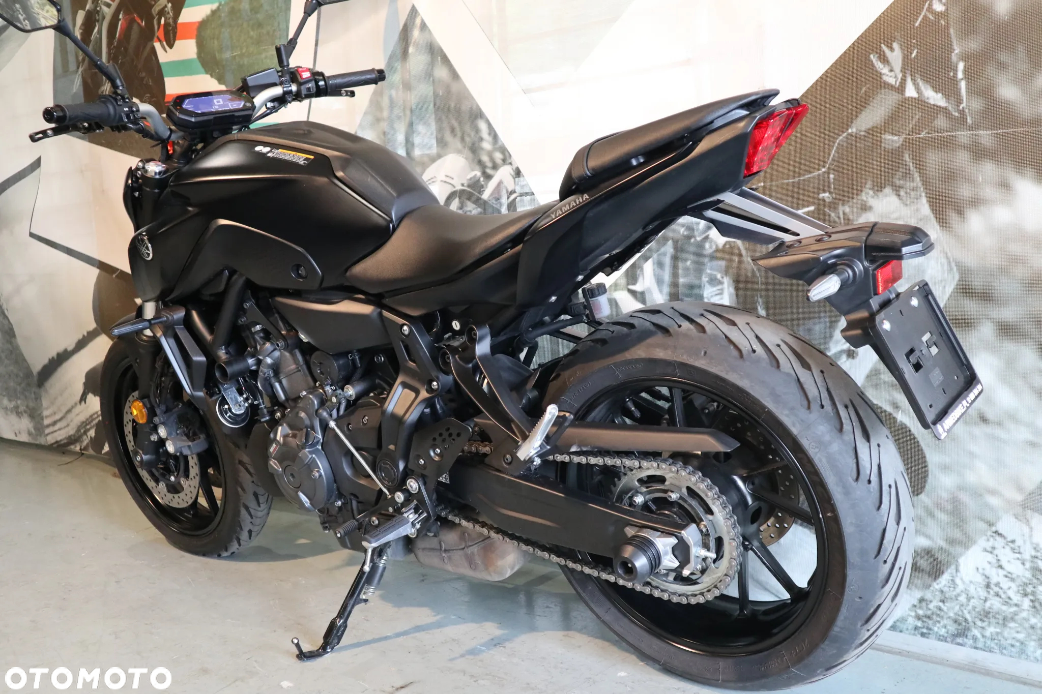 Yamaha MT - 7