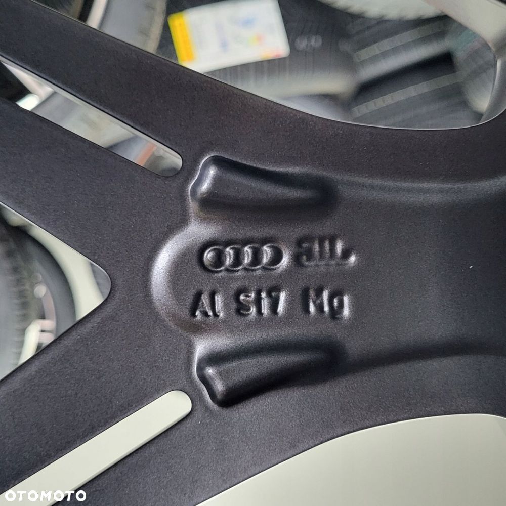 23" Audi Q8 SQ8 RSQ8 Oryginał Oryginalne 4M8601025BJ - 11