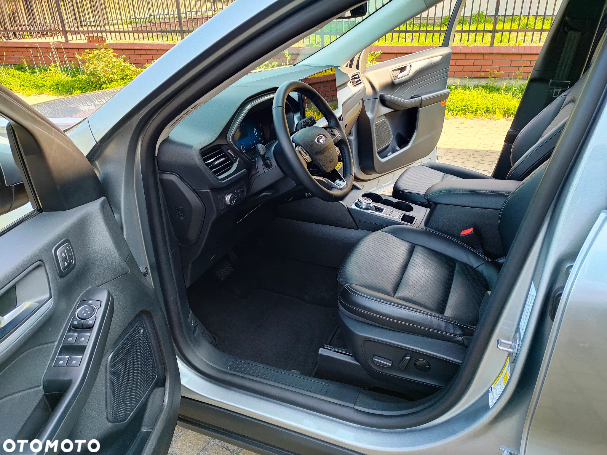 Ford Kuga - 20