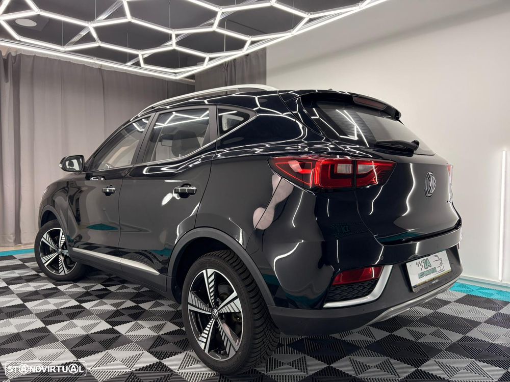MG ZS EV 44.5 kWh Luxury - 5