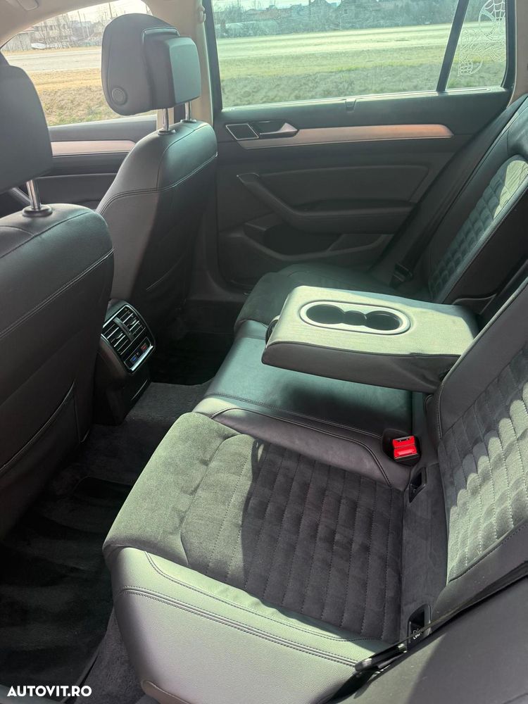 Volkswagen Passat 2.0 TDI DSG Highline - 6