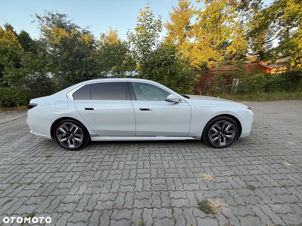 BMW Seria 7 - 2
