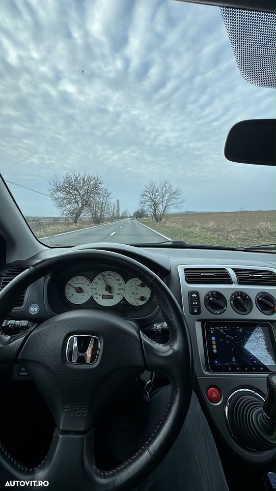 Honda Civic 1.6i 3 Door ES - 8