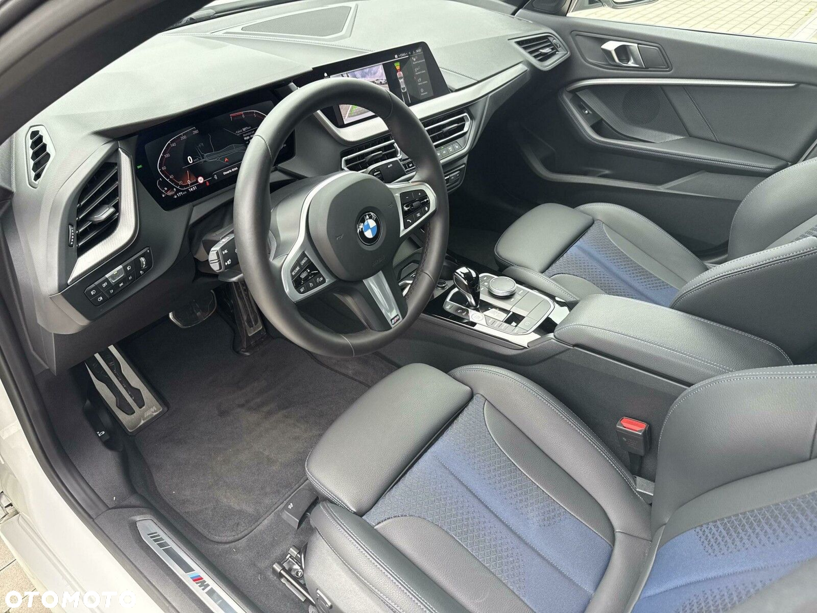 BMW Seria 2 218i M Sport - 12