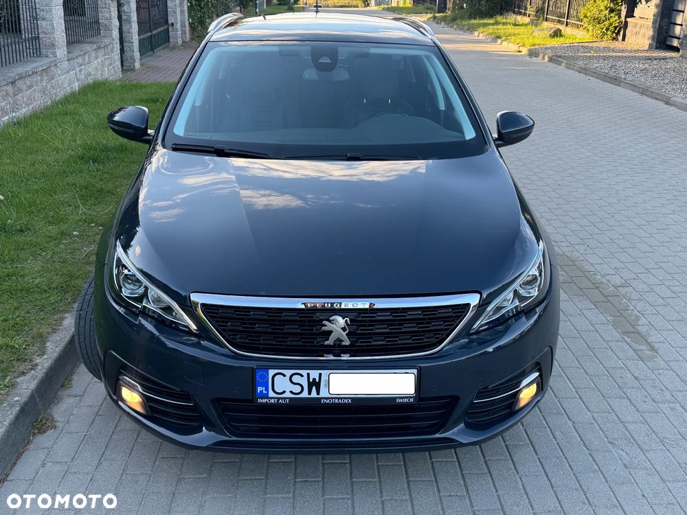 Peugeot 308 1.5 BlueHDi Allure S&S - 24