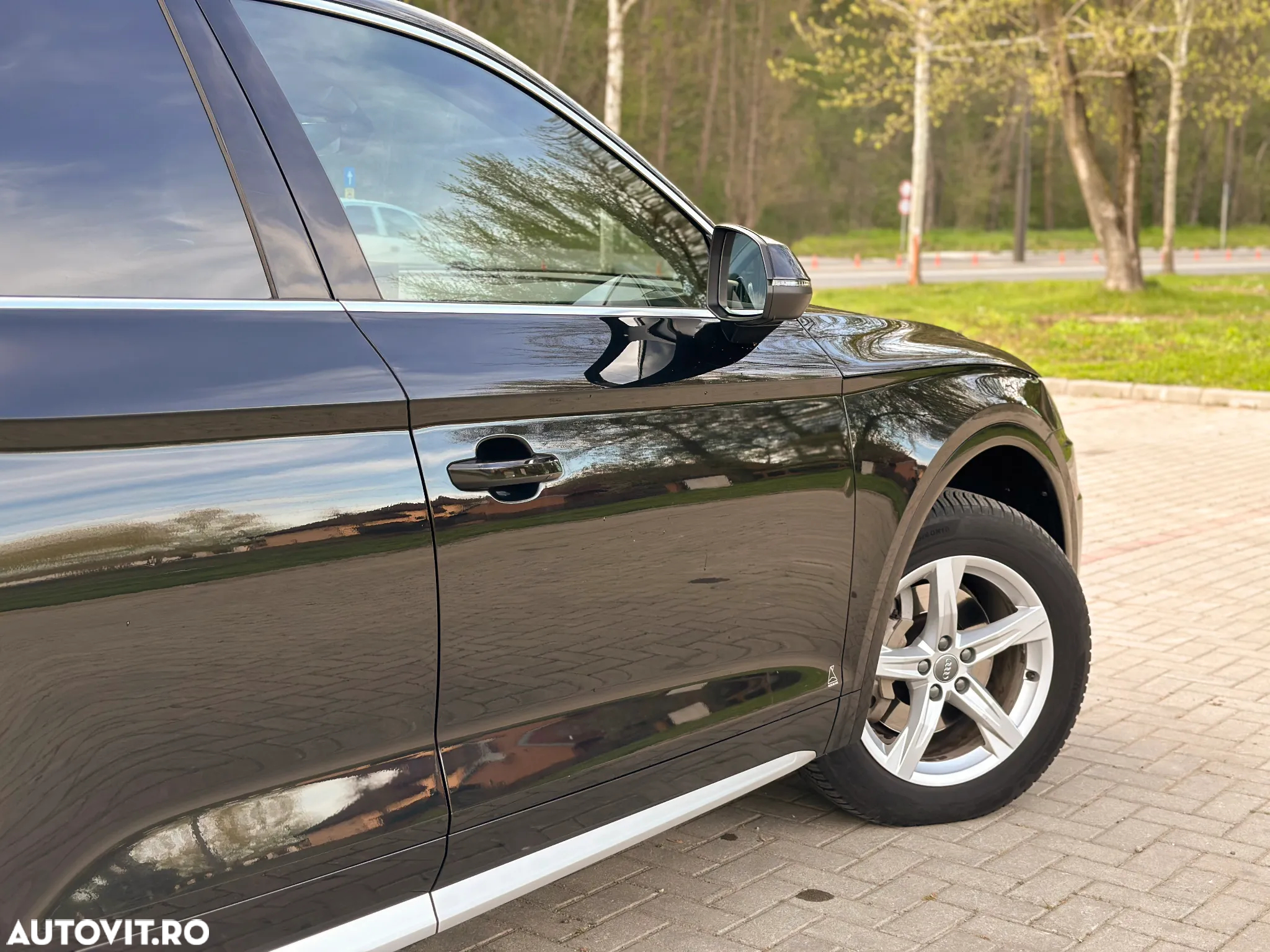 Audi Q5 35 TDI S tronic sport - 5