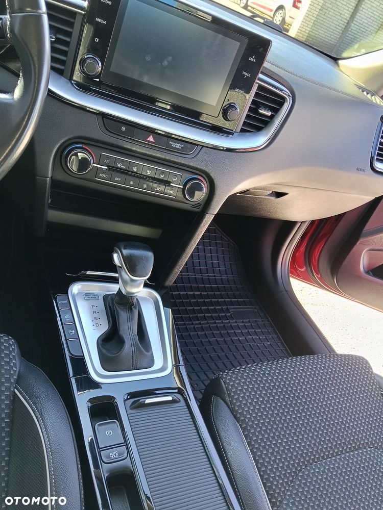 Kia XCeed 1.5 T-GDI M DCT - 12