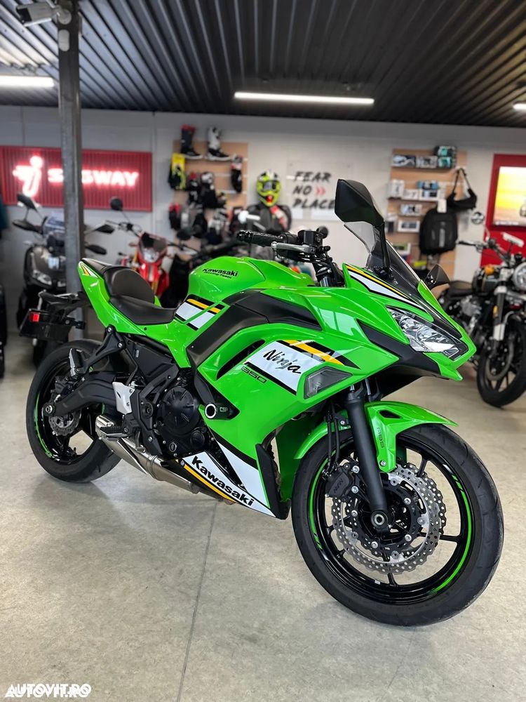 Kawasaki Ninja 650 - 2