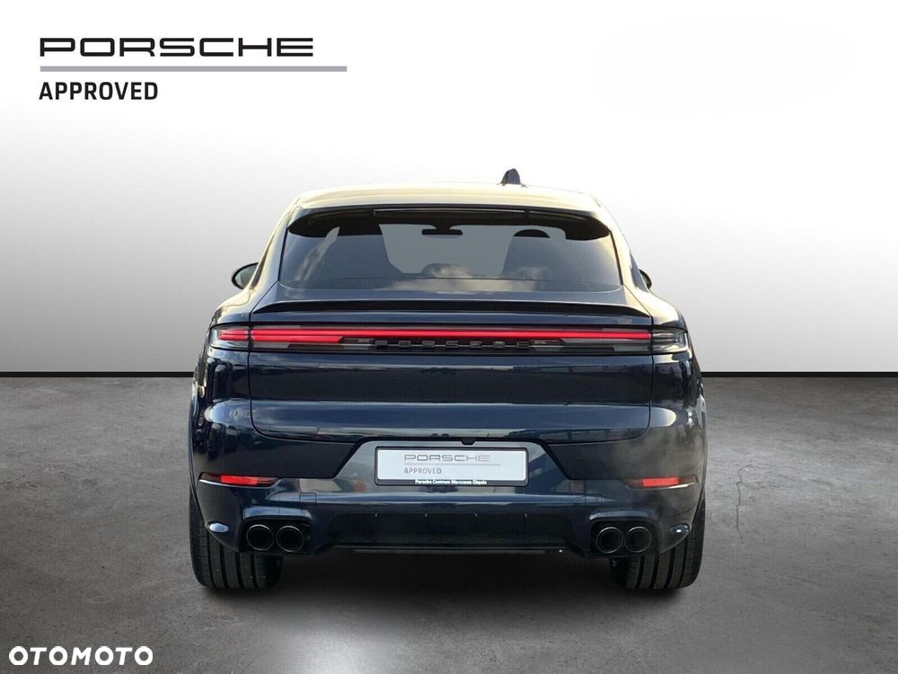 Porsche Cayenne - 4