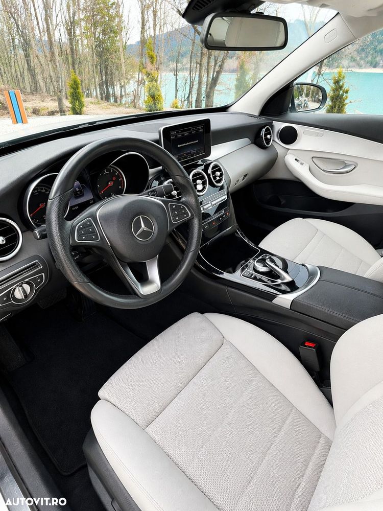 Mercedes-Benz C 200 4MATIC 9G-TRONIC - 12