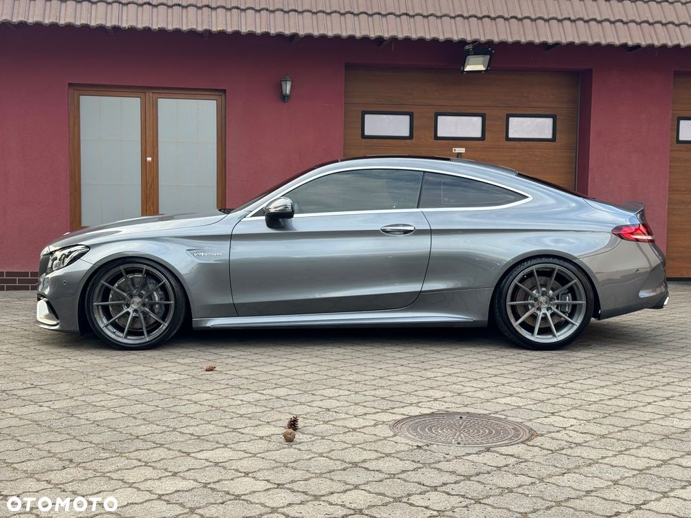 Mercedes-Benz Klasa C AMG 63 AMG Speedshift 7G-MCT - 4