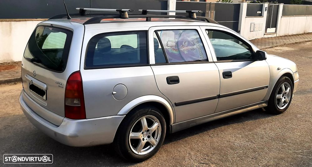 Opel Astra Caravan 1.7 DTi Club - 4