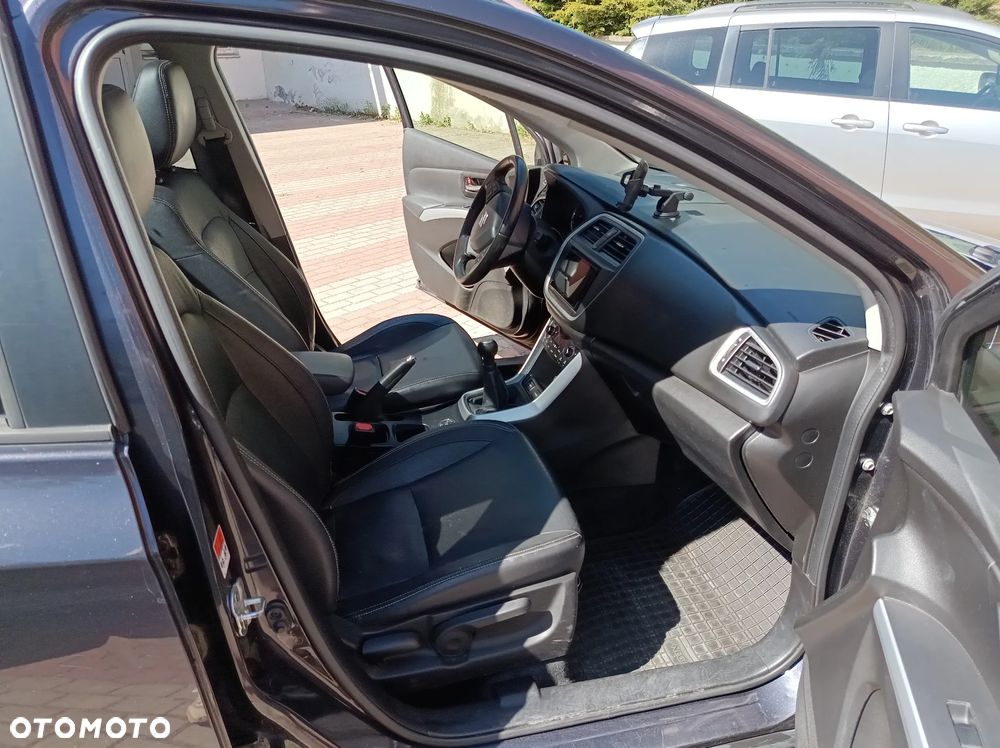 Suzuki SX4 1.6 Premium 4WD - 4