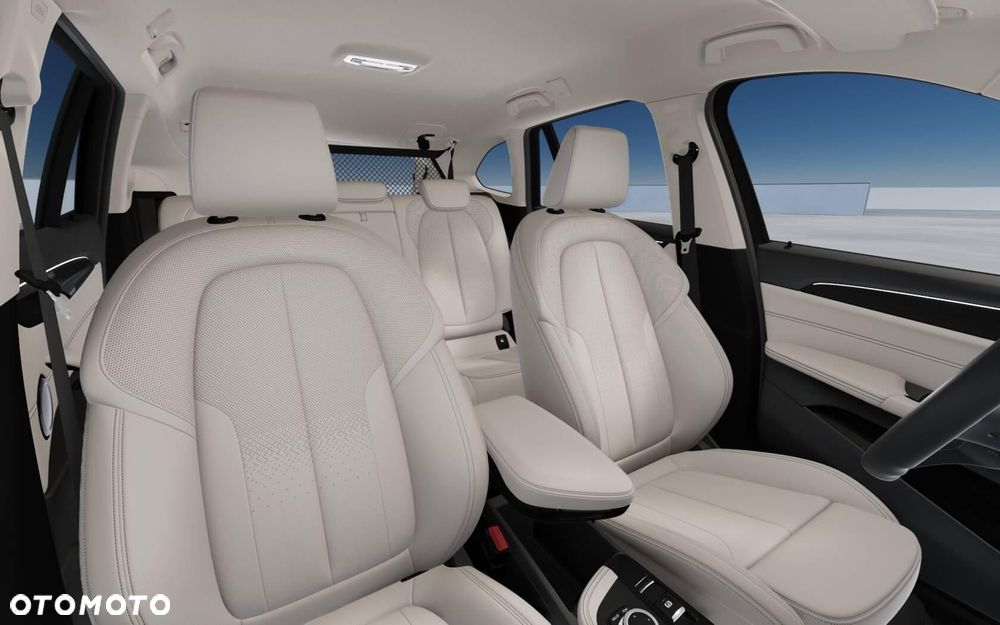 BMW X1 - 8