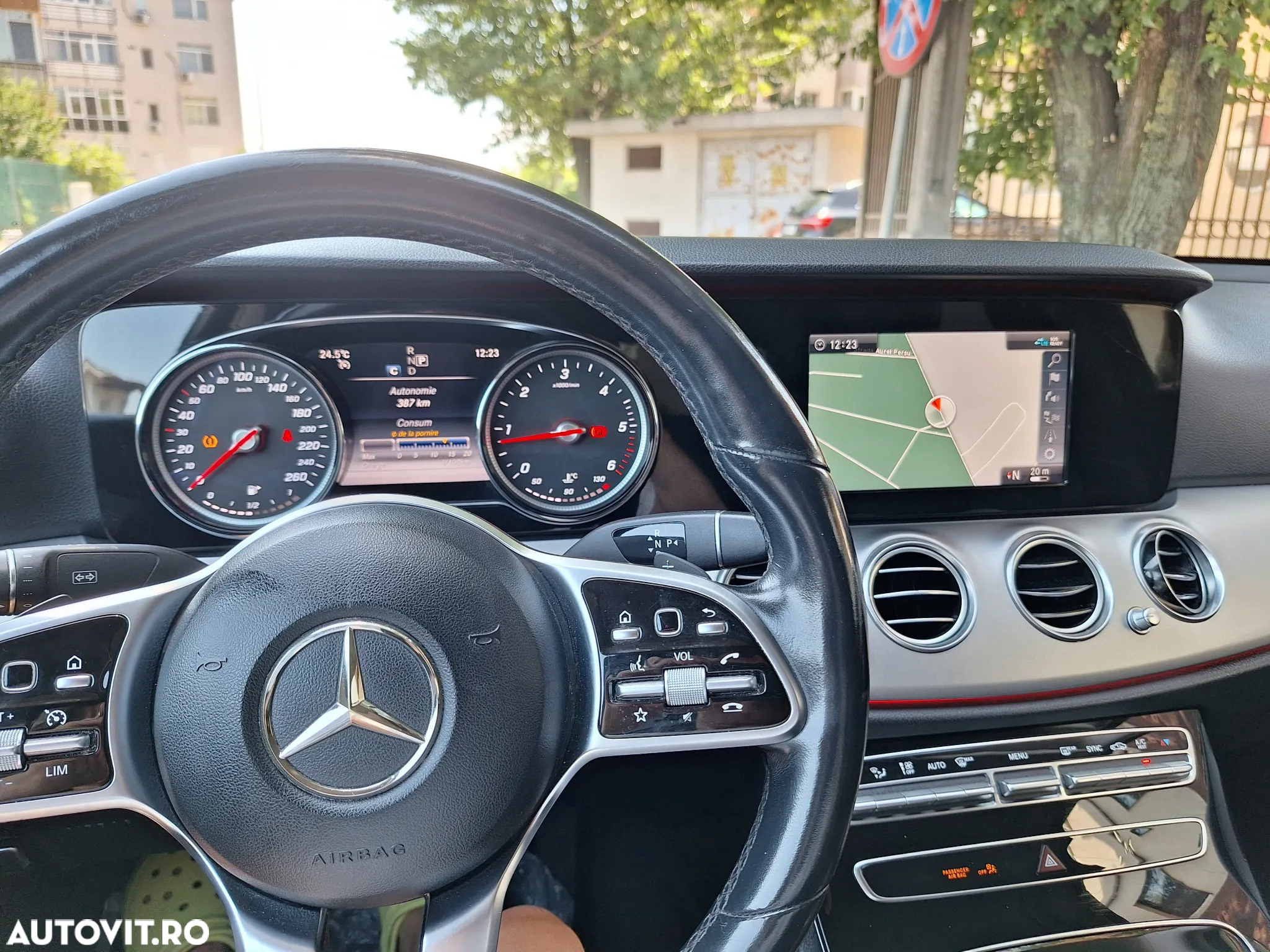 Mercedes-Benz E 220 d 9G-TRONIC Avantgarde - 8