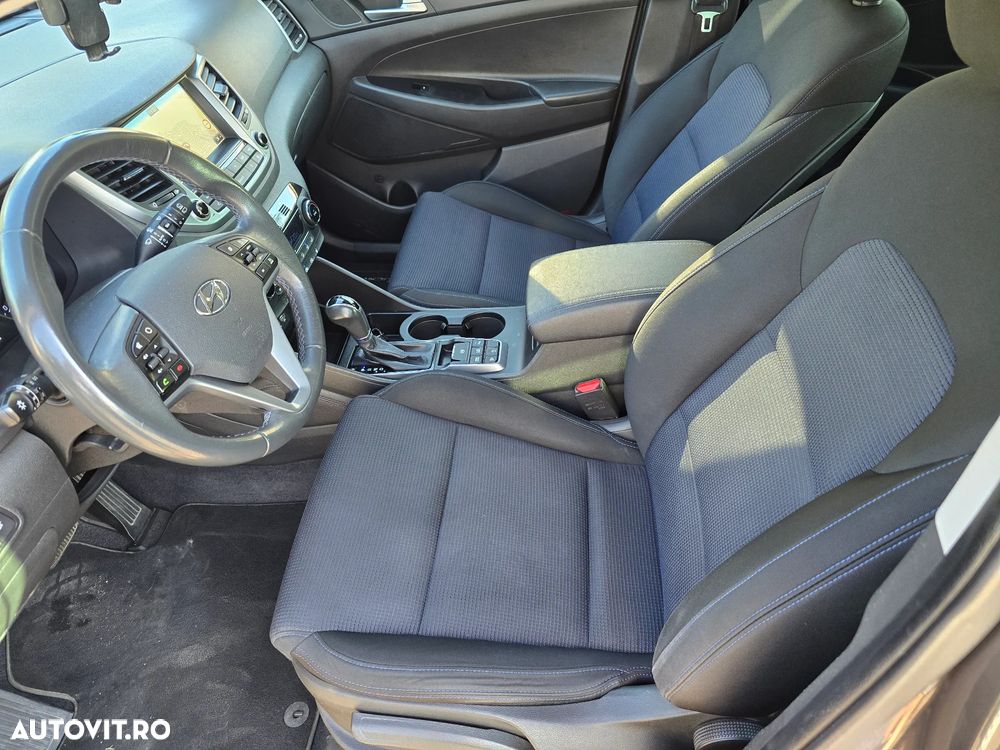 Hyundai Tucson - 11