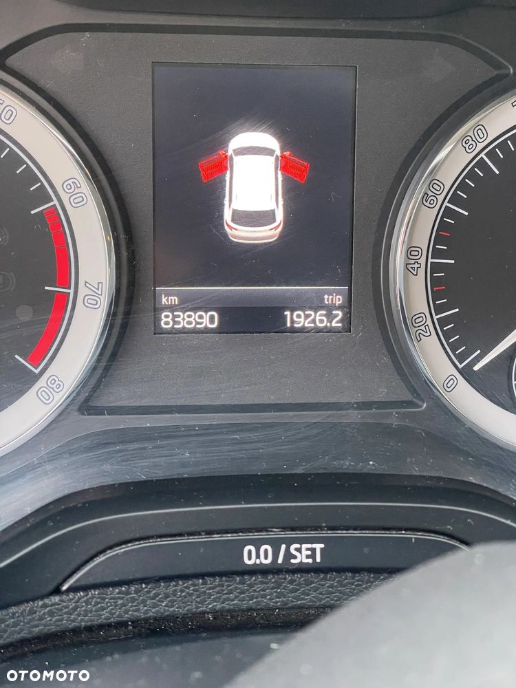 Skoda Karoq 1.5 TSI ACT 4x2 Ambition - 9