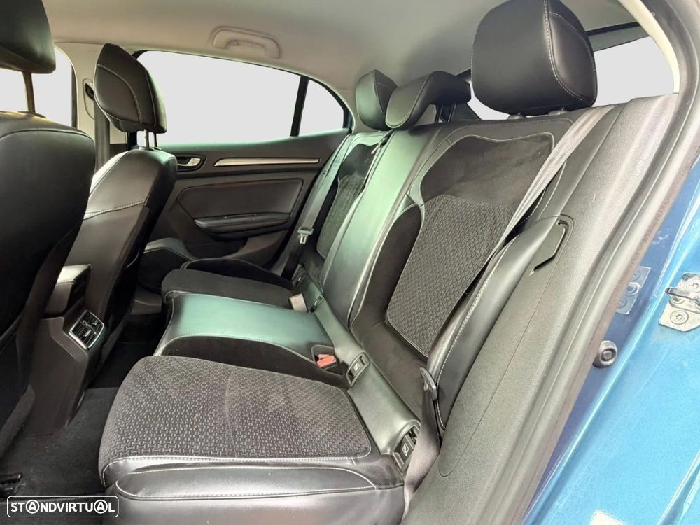 Renault Mégane ENERGY TCe 130 INTENS - 12
