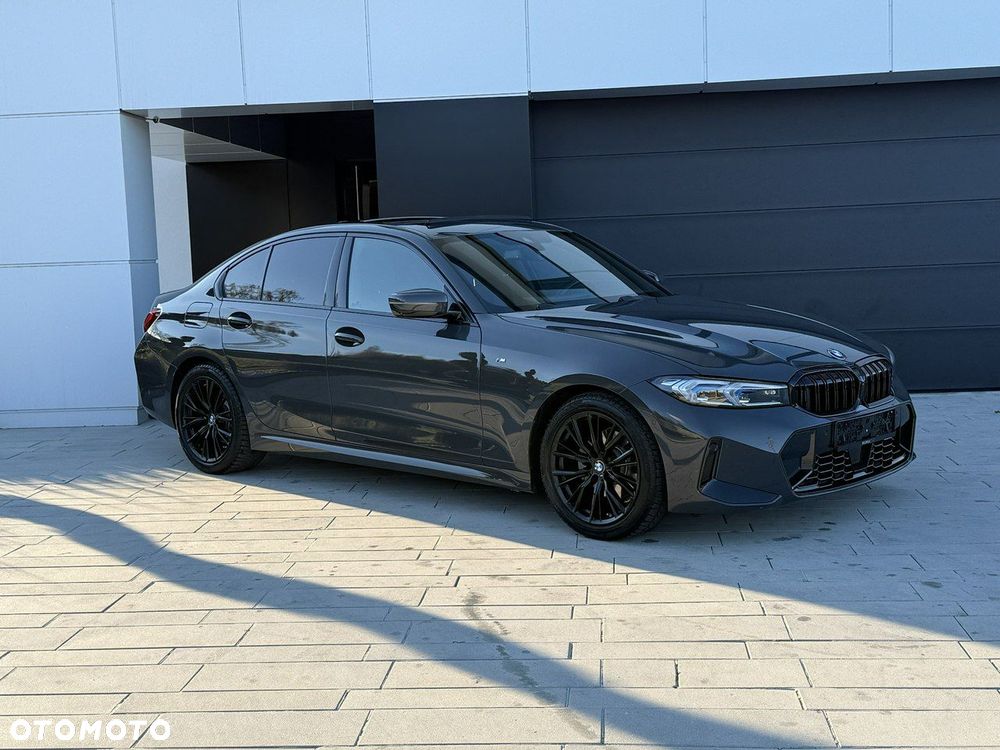 BMW Seria 3 320d xDrive M Sport - 23