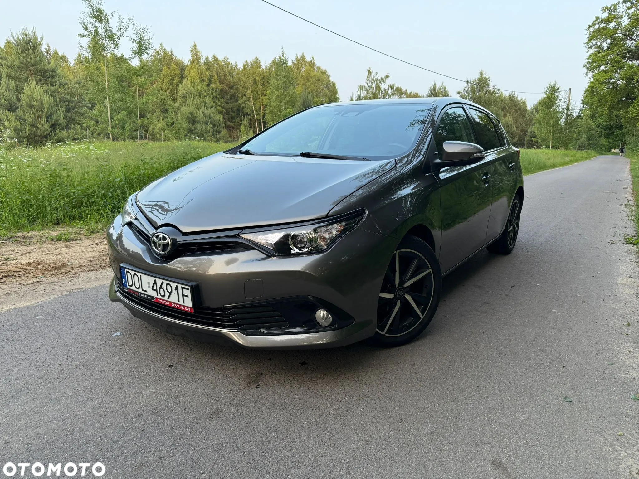 Toyota Auris 1.2 T Premium MS - 2