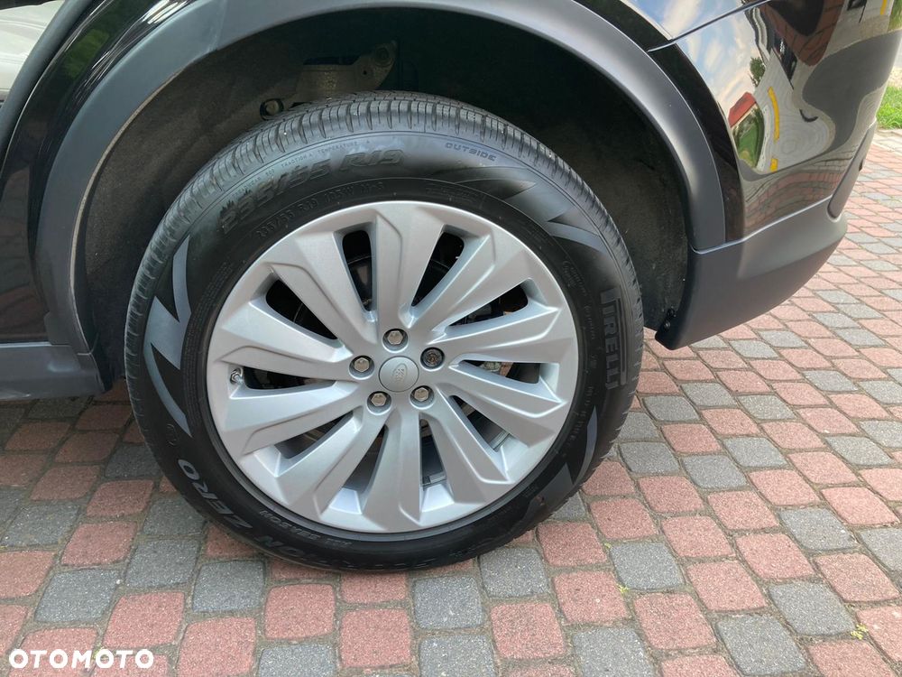 Land Rover Discovery Sport 2.0 D180 SE - 12