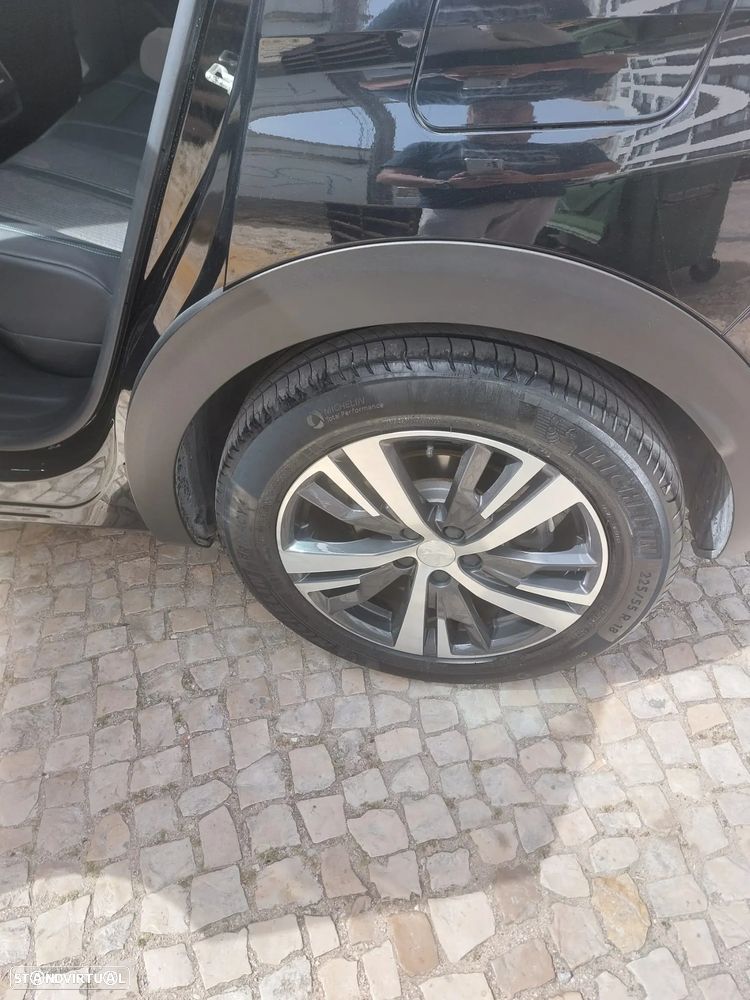 Peugeot 3008 - 3