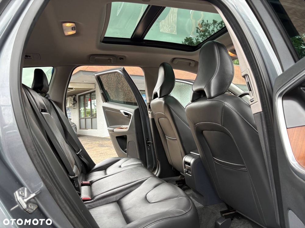 Volvo XC 60 T5 AWD Geartronic Linje Inscription - 13