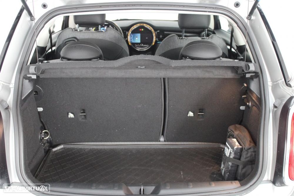 MINI 3 Portas Cooper SE - 8