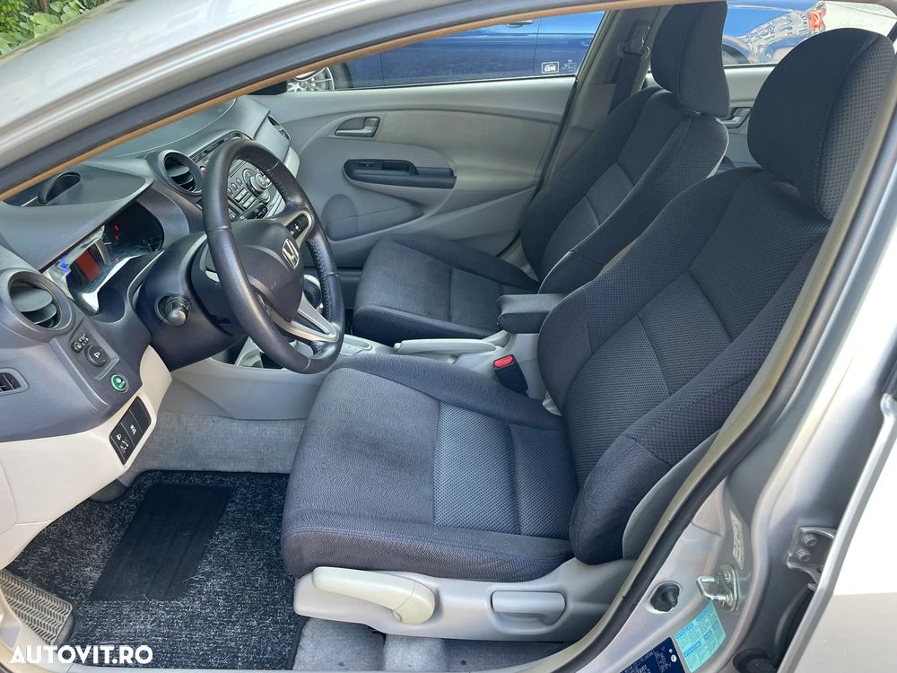 Honda Insight - 5