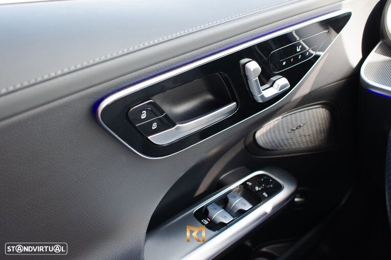 Mercedes-Benz C 300 de T 9G-TRONIC AMG Line - 9