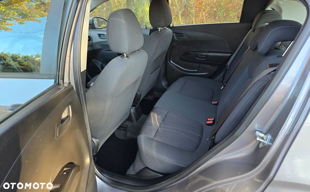 Chevrolet Aveo 1.4 LT+ - 9