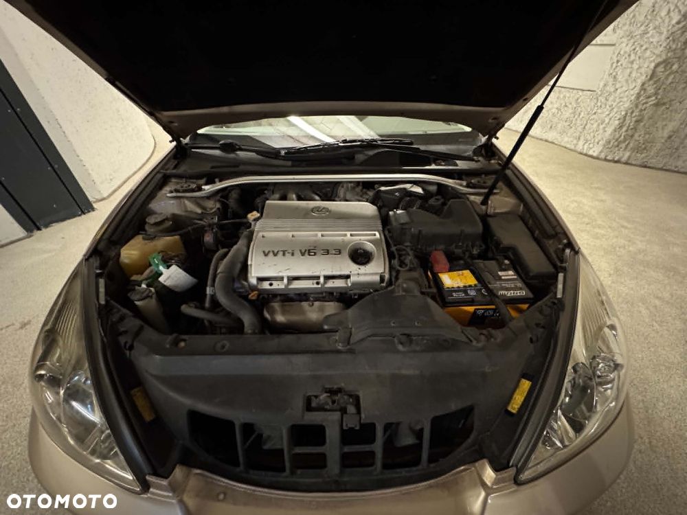 Lexus ES - 13