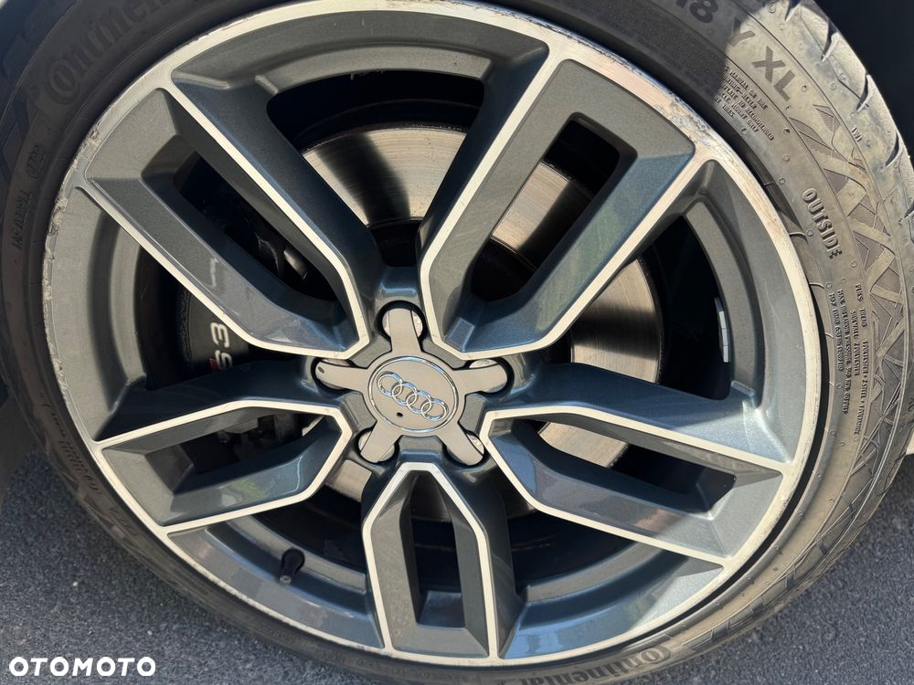 Audi S3 TFSI Sportback S tronic - 14