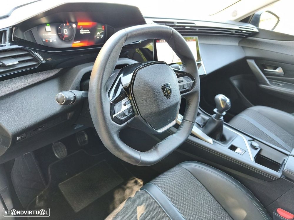Peugeot 308 PureTech 130 Allure - 19