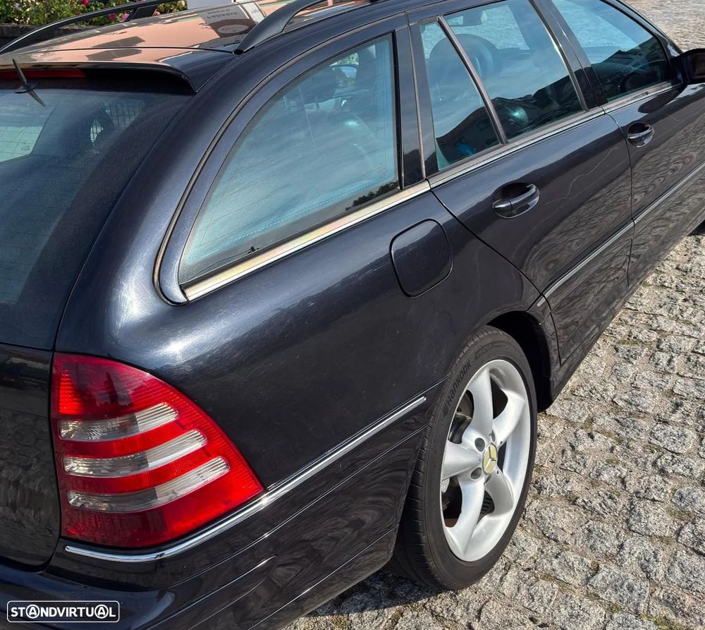 Mercedes-Benz C 220 CDi Avantgarde Aut. - 4