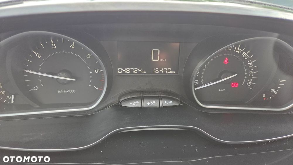 Peugeot 208 1.2 VTi Access - 13