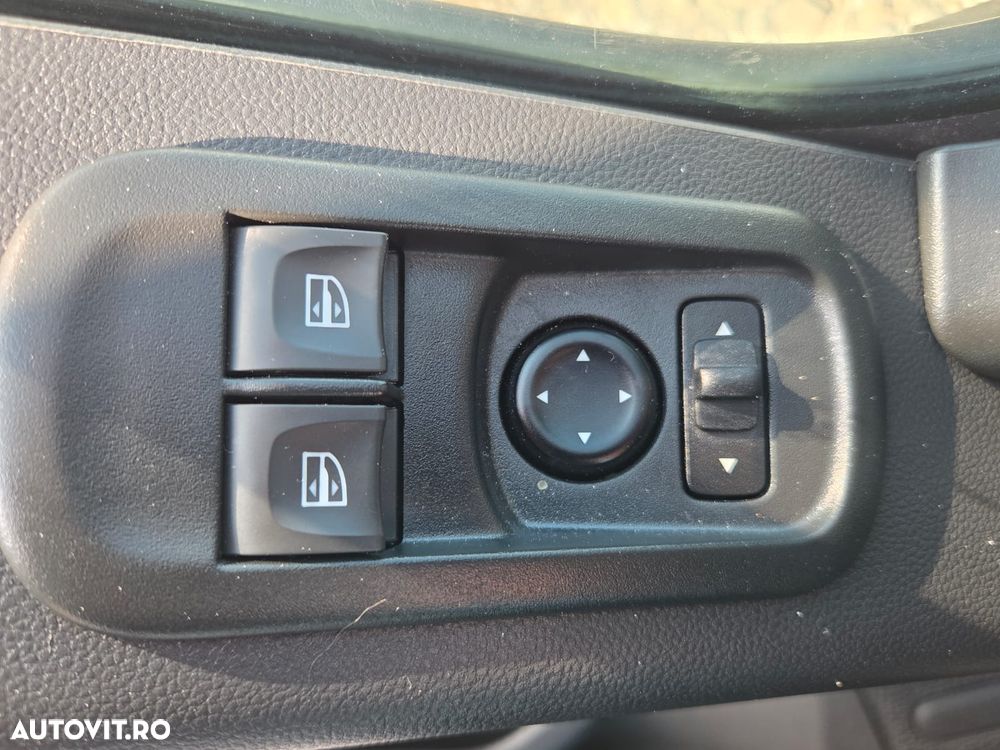 Renault New Master L3H2 - 24