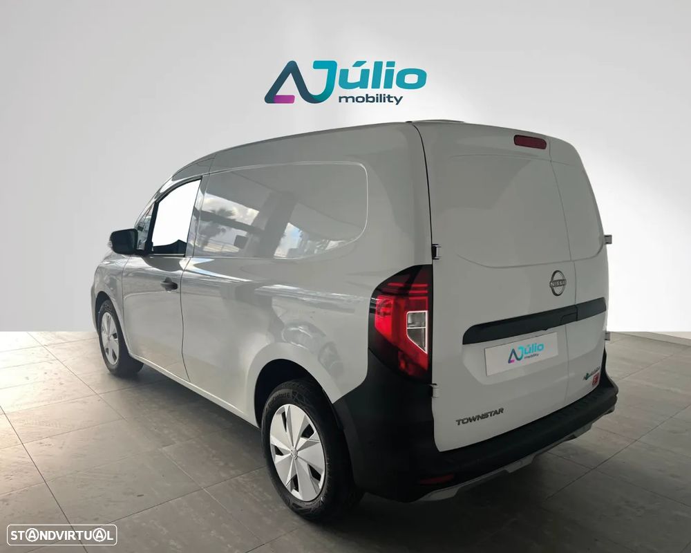 Nissan e-Townstar - 8