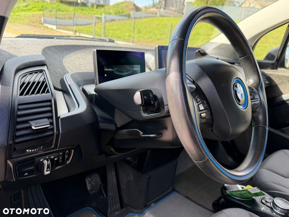 BMW i3 (60 Ah) - 22