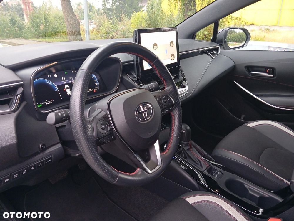 Toyota Corolla 1.8 Hybrid GR Sport - 11